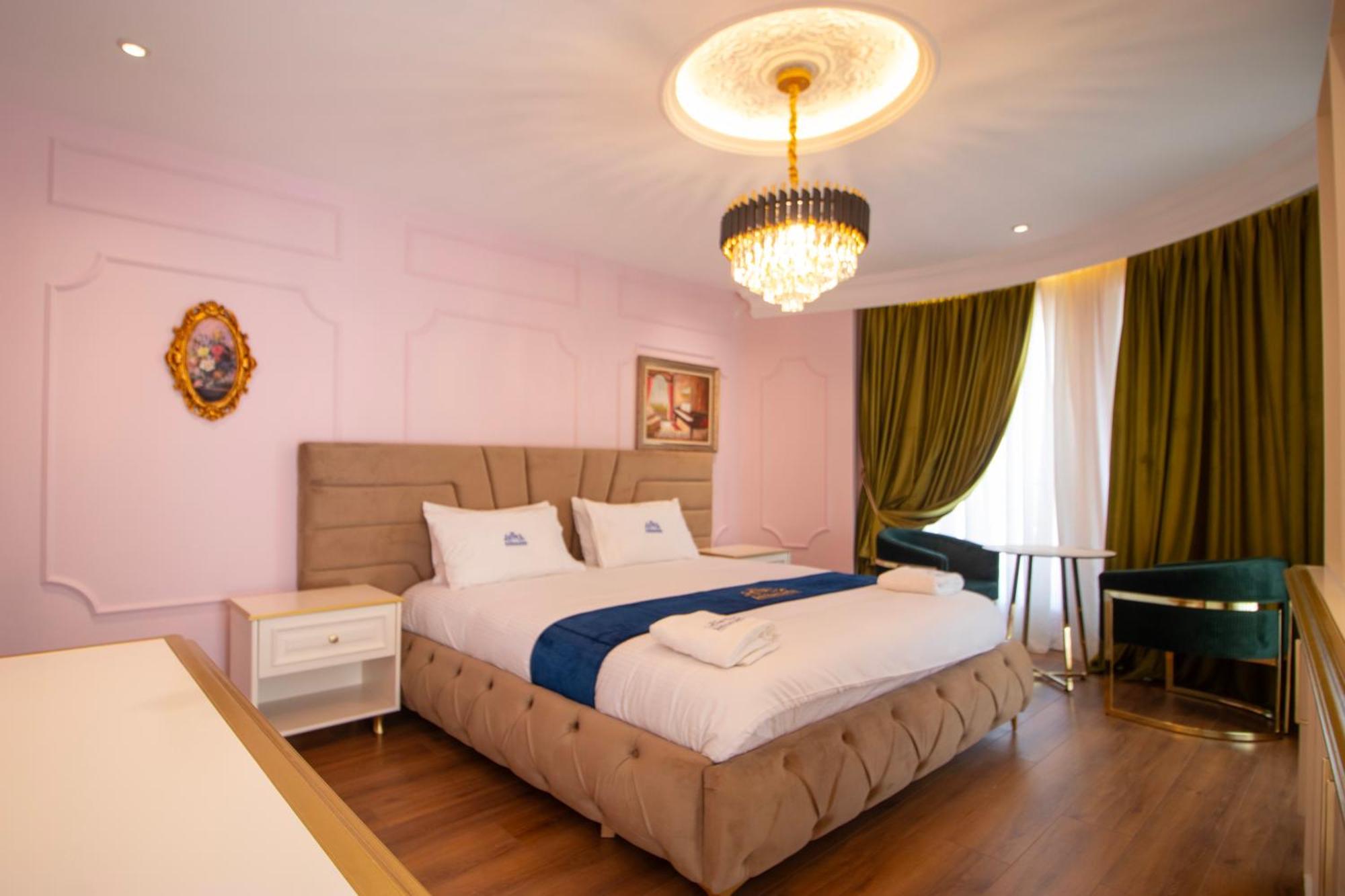 Patza-Kuqani Hotel Ambasada Qta מראה חיצוני תמונה