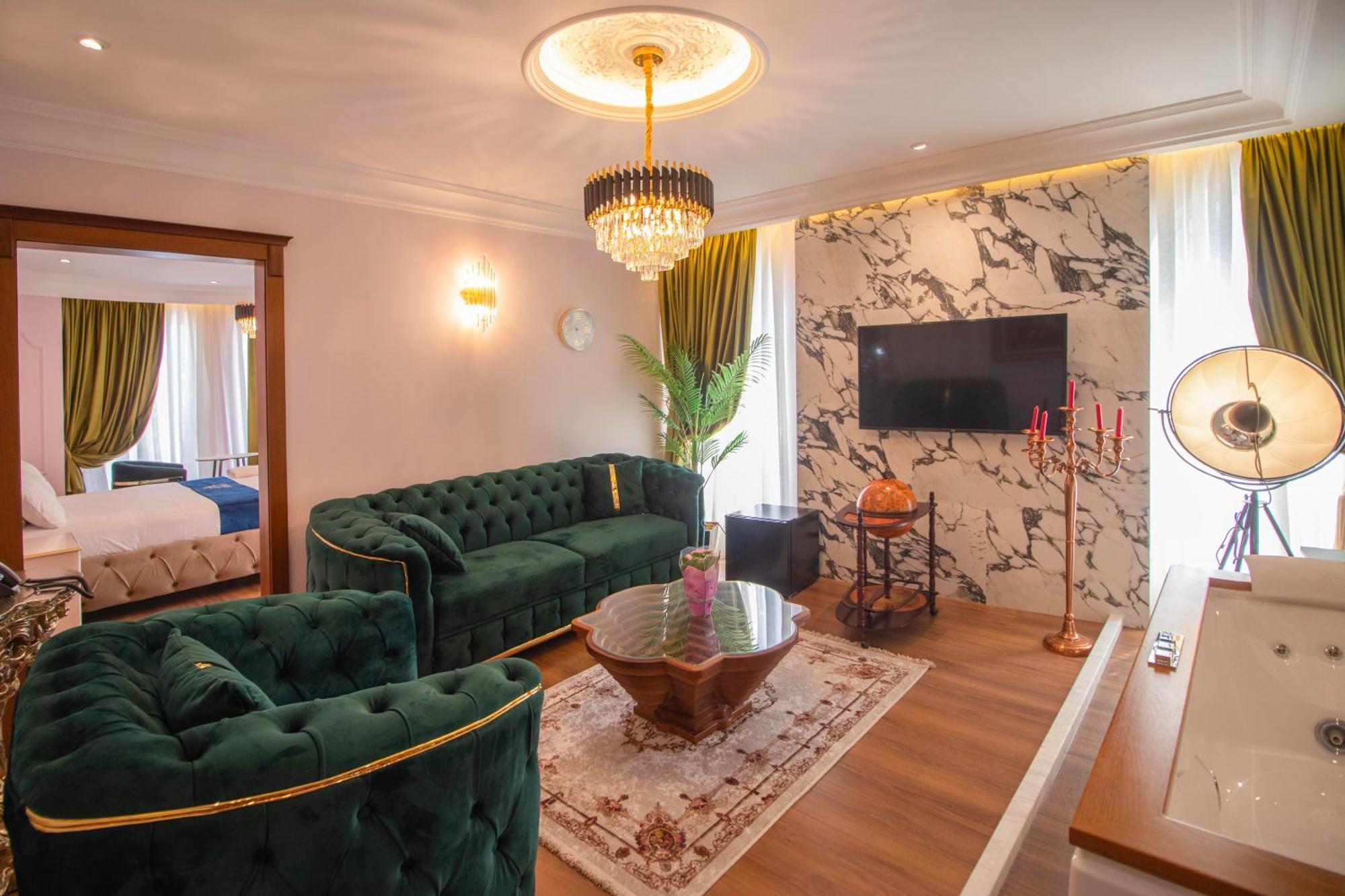 Patza-Kuqani Hotel Ambasada Qta מראה חיצוני תמונה