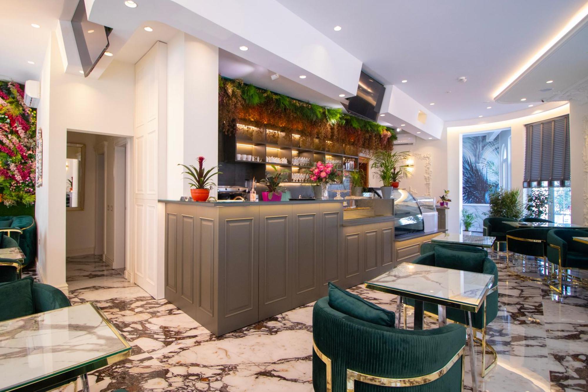 Patza-Kuqani Hotel Ambasada Qta מראה חיצוני תמונה