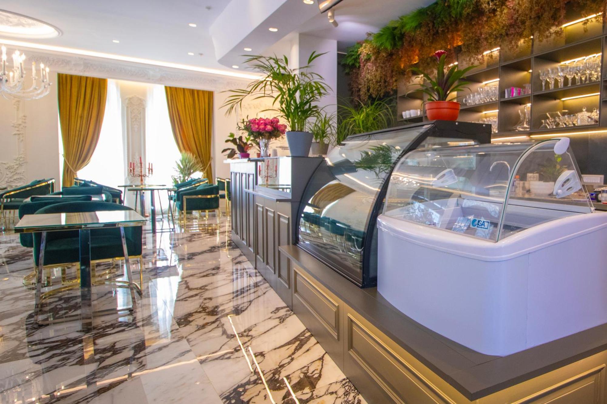 Patza-Kuqani Hotel Ambasada Qta מראה חיצוני תמונה