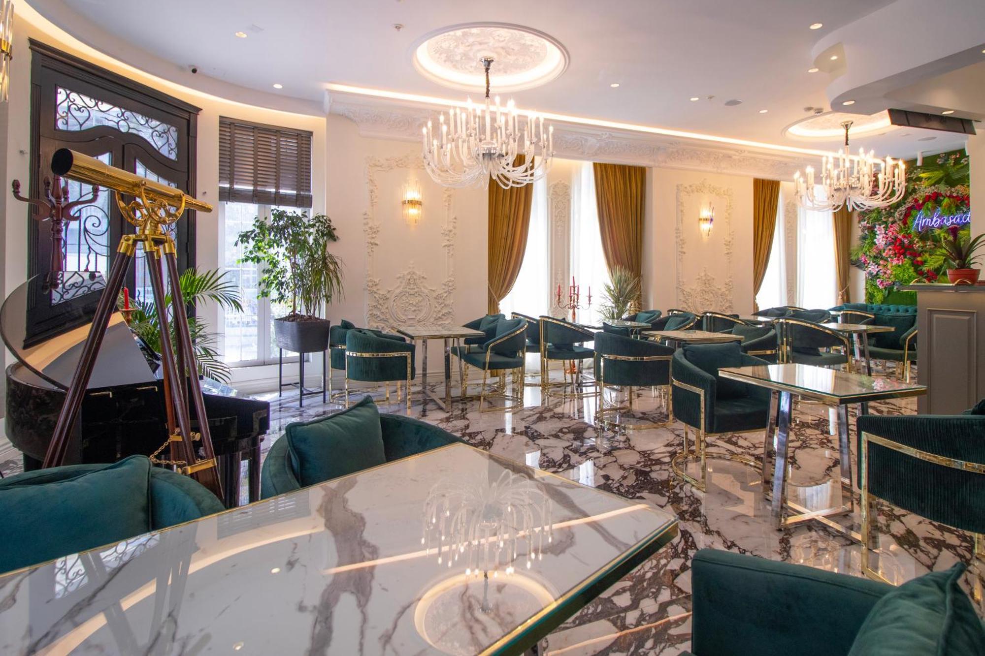 Patza-Kuqani Hotel Ambasada Qta מראה חיצוני תמונה