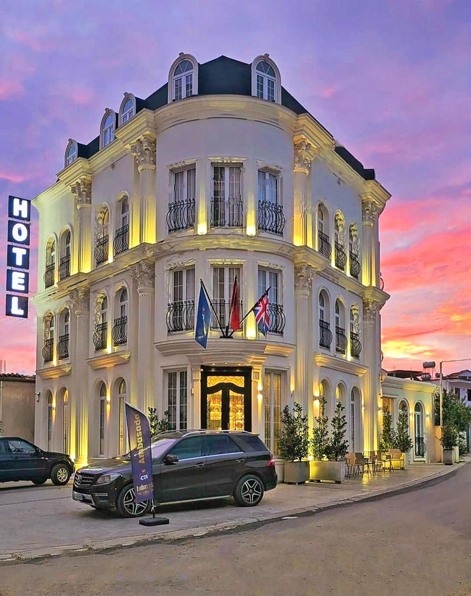Patza-Kuqani Hotel Ambasada Qta מראה חיצוני תמונה