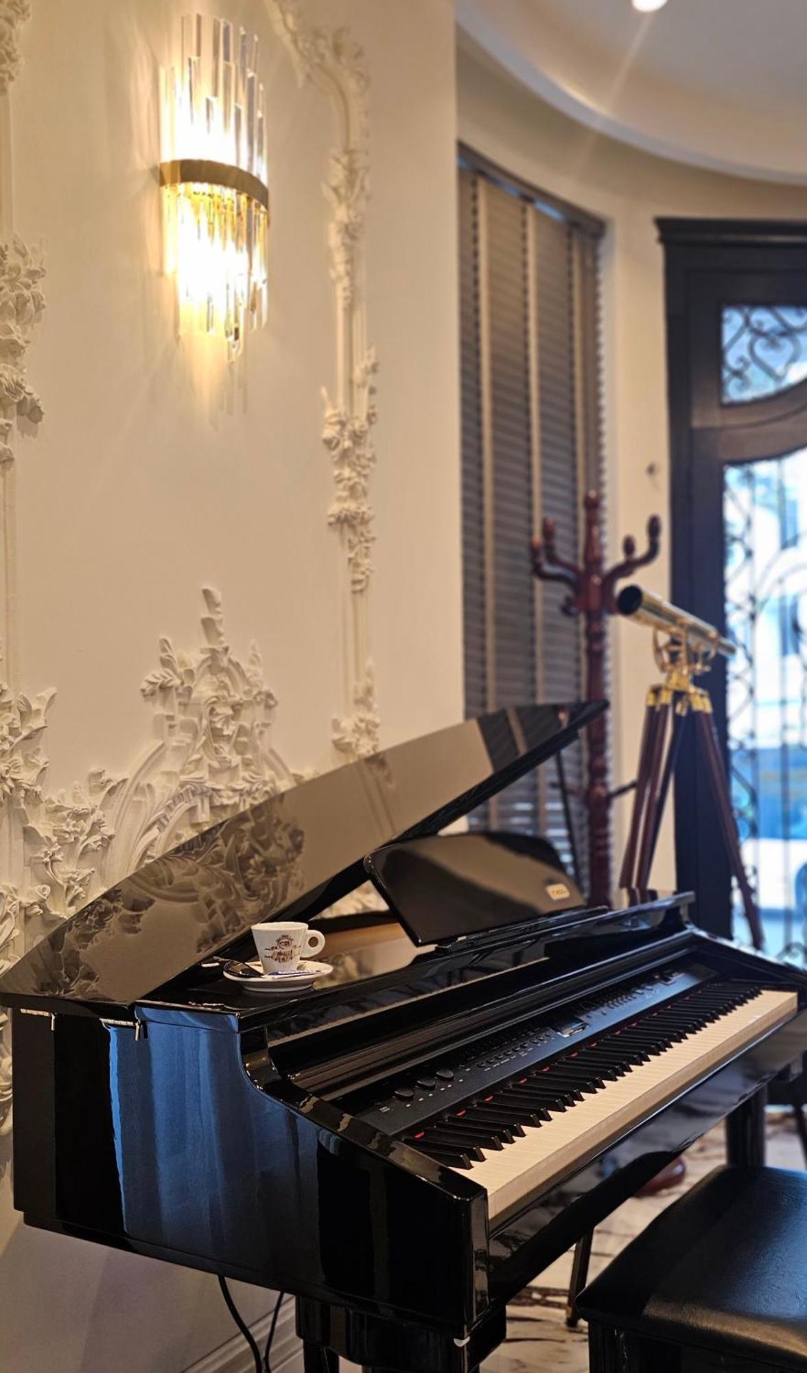 Patza-Kuqani Hotel Ambasada Qta מראה חיצוני תמונה