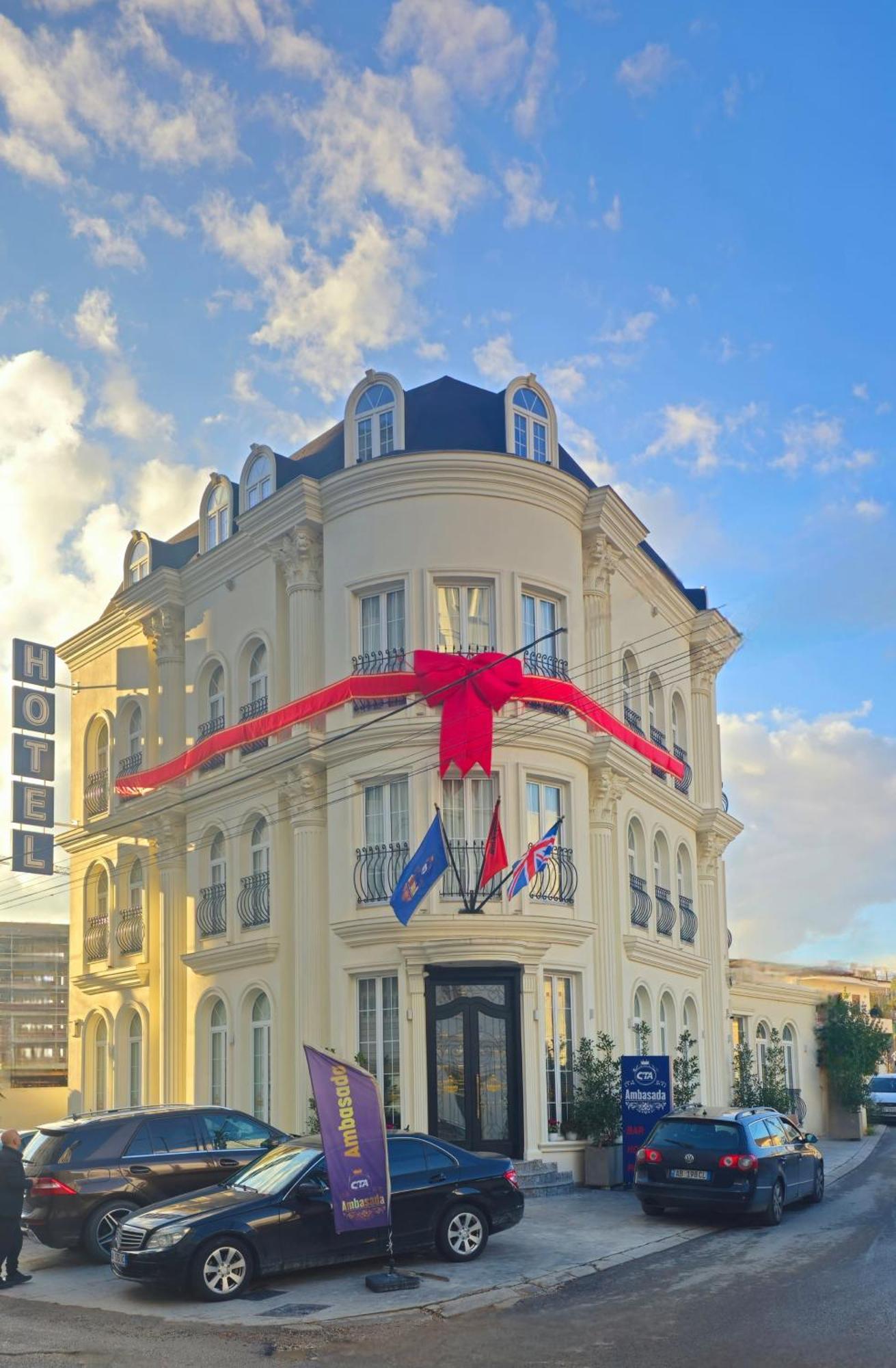 Patza-Kuqani Hotel Ambasada Qta מראה חיצוני תמונה